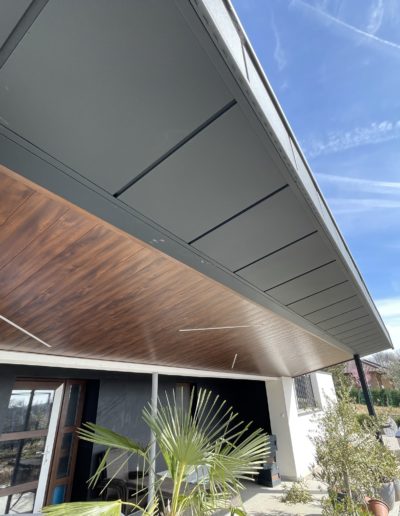 KériBádog homlokatzatburkolat